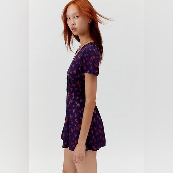 Urban Outfitters Juliette Printed Short Sleeve Romper - Picture 8 of 16